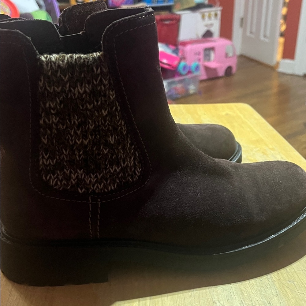 CLARKS COLLECTION Womens Brown  Sweater Panels Opal Sky Block Heel Chelsea 8 M